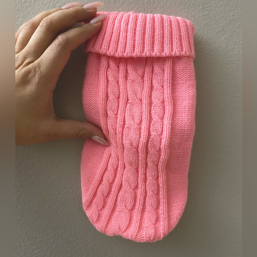 ✨NWOT✨Pretty pink tiny dog sweater